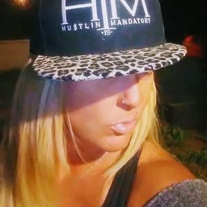 Meet your Posher, Julie